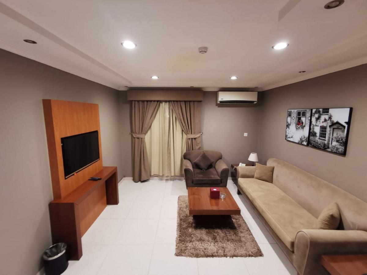 Ashbonh Hotel Suites Эр-Рияд Экстерьер фото